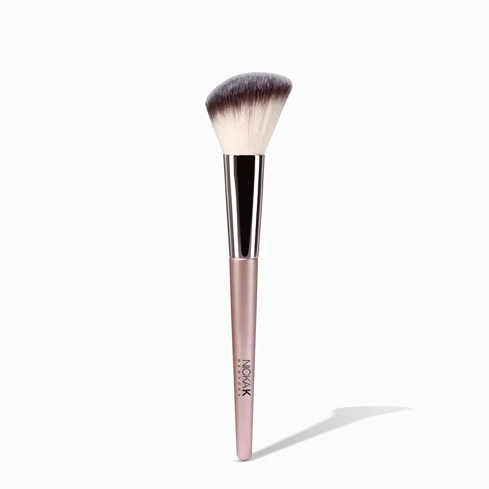 ANGLED CONTOUR BRUSH
