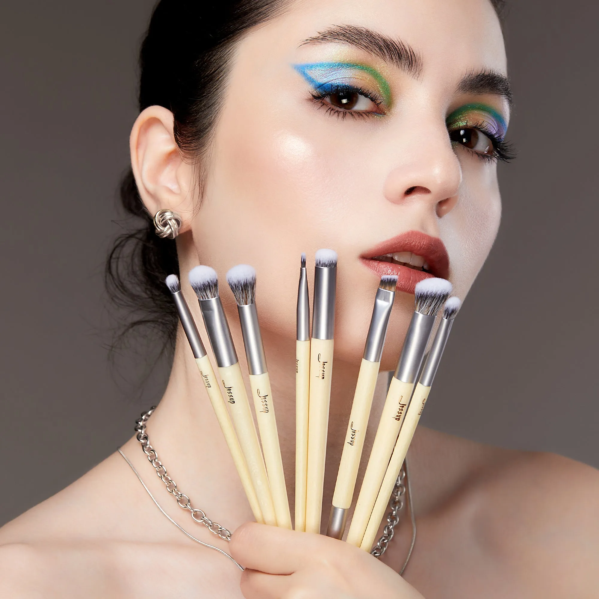 Eco-friendly Sustainable Eye and Brow Brush Set 8Pcs T328