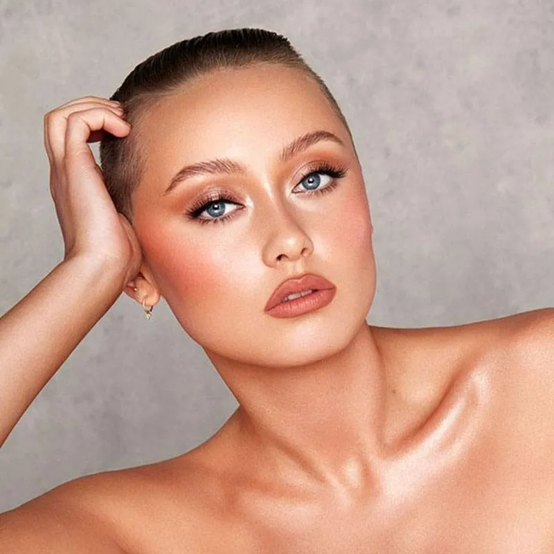 Kash Beauty Bronze Sculpt Stick