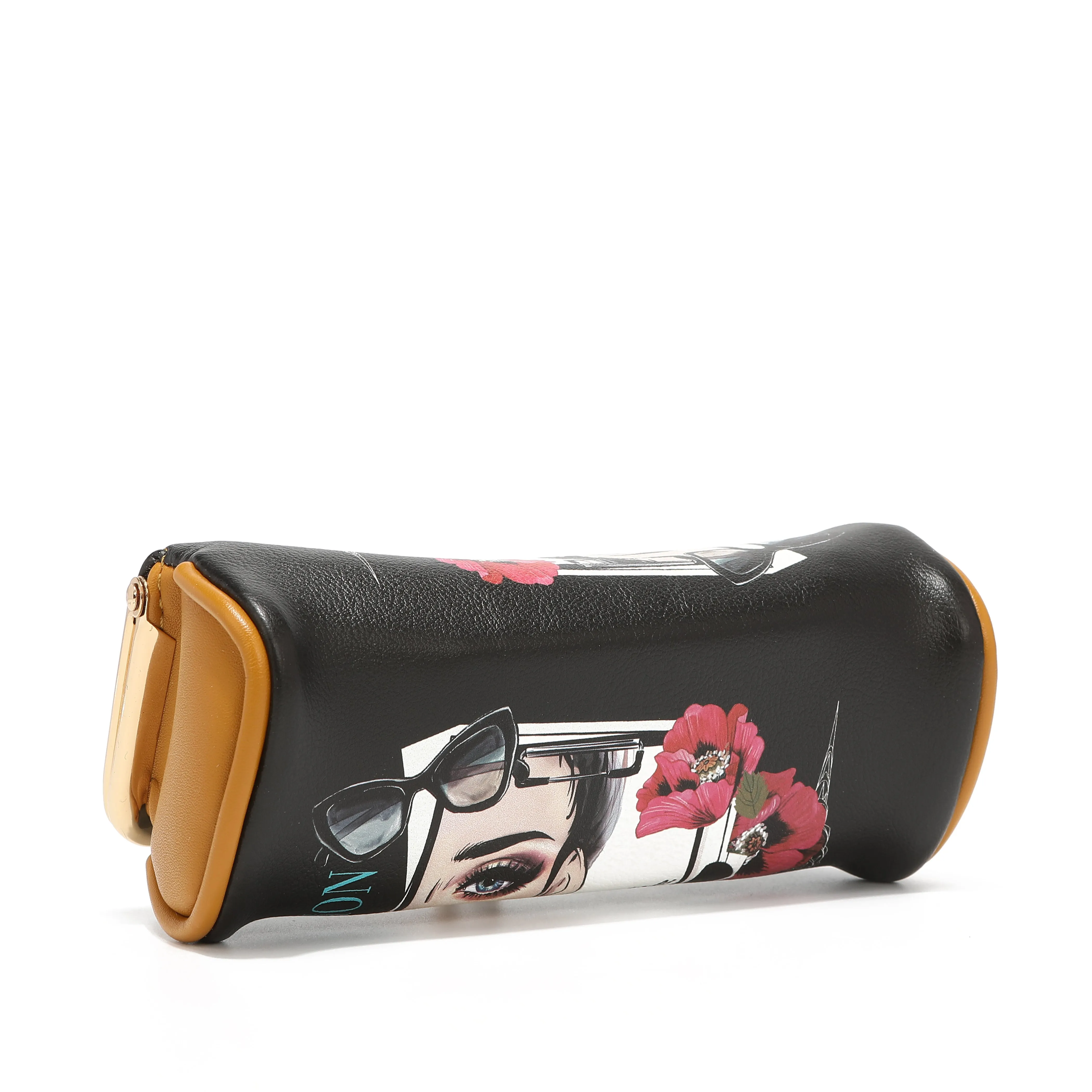 KISS LOCK MAKEUP CASE