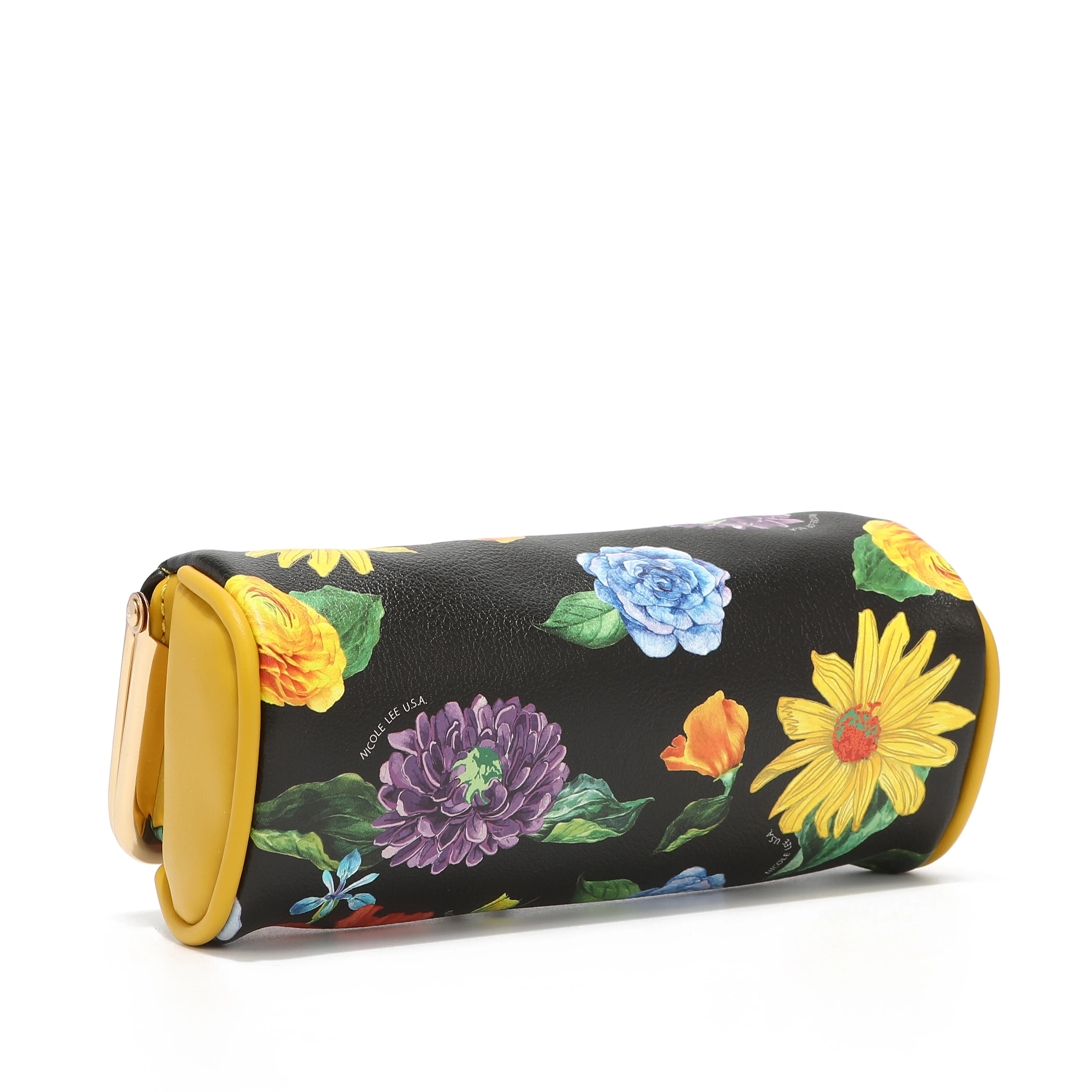 KISS LOCK MAKEUP CASE
