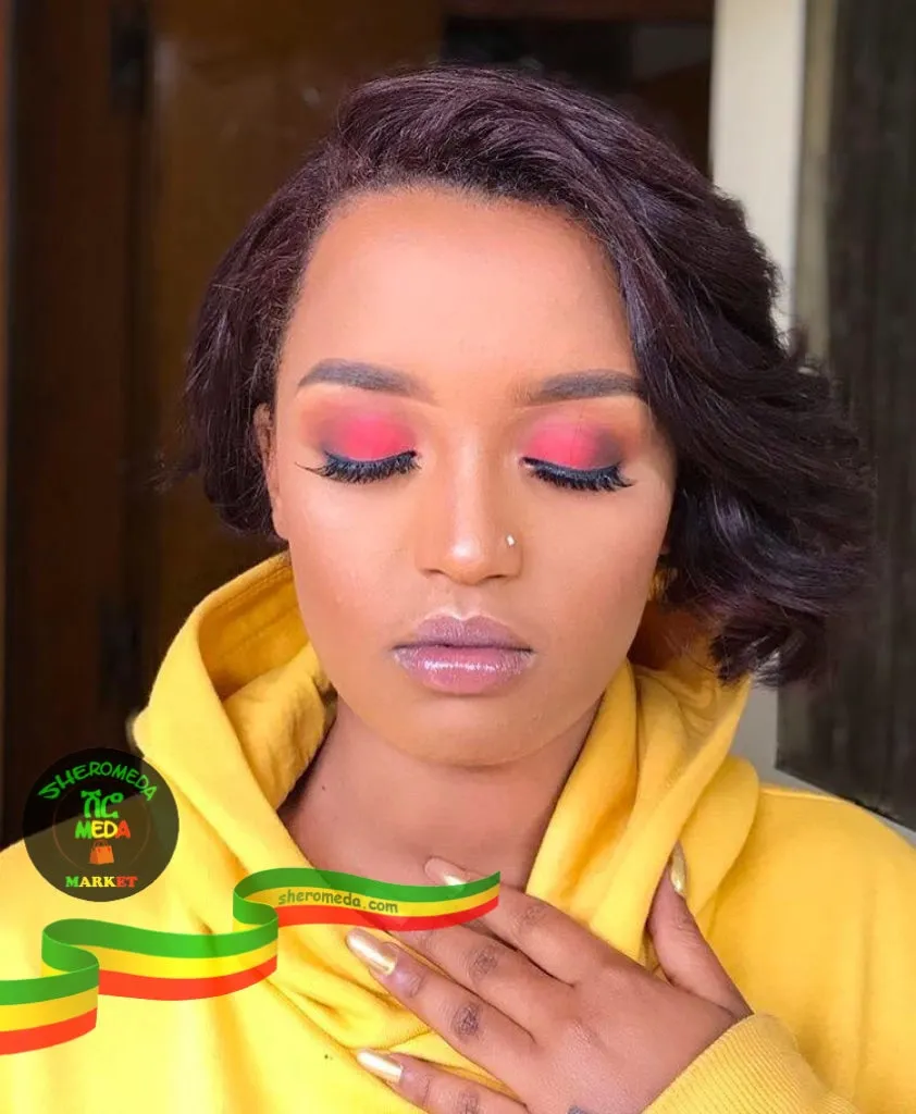 MAKEUP ARTIST / Adila Makeup
