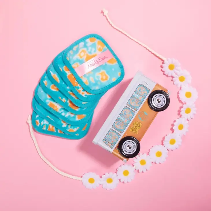 Makeup Eraser Good Vibes 7-Day Makeup Set w/Tin