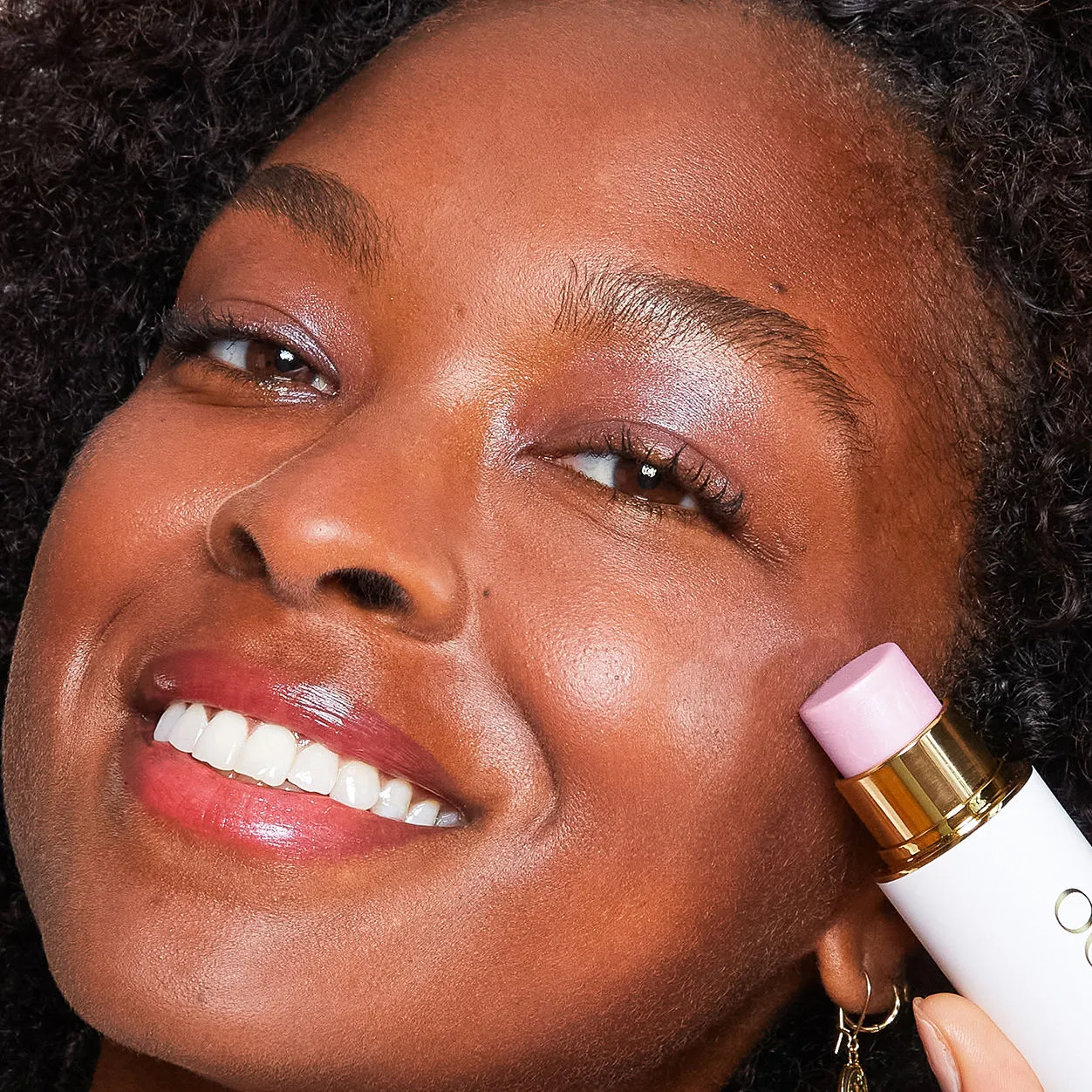 Sculpted Face Stick