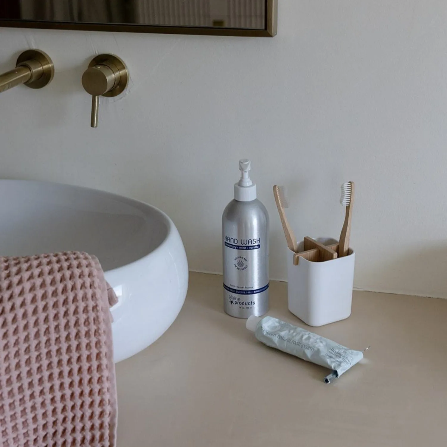 Zero Waste Brush Holder- White or Black